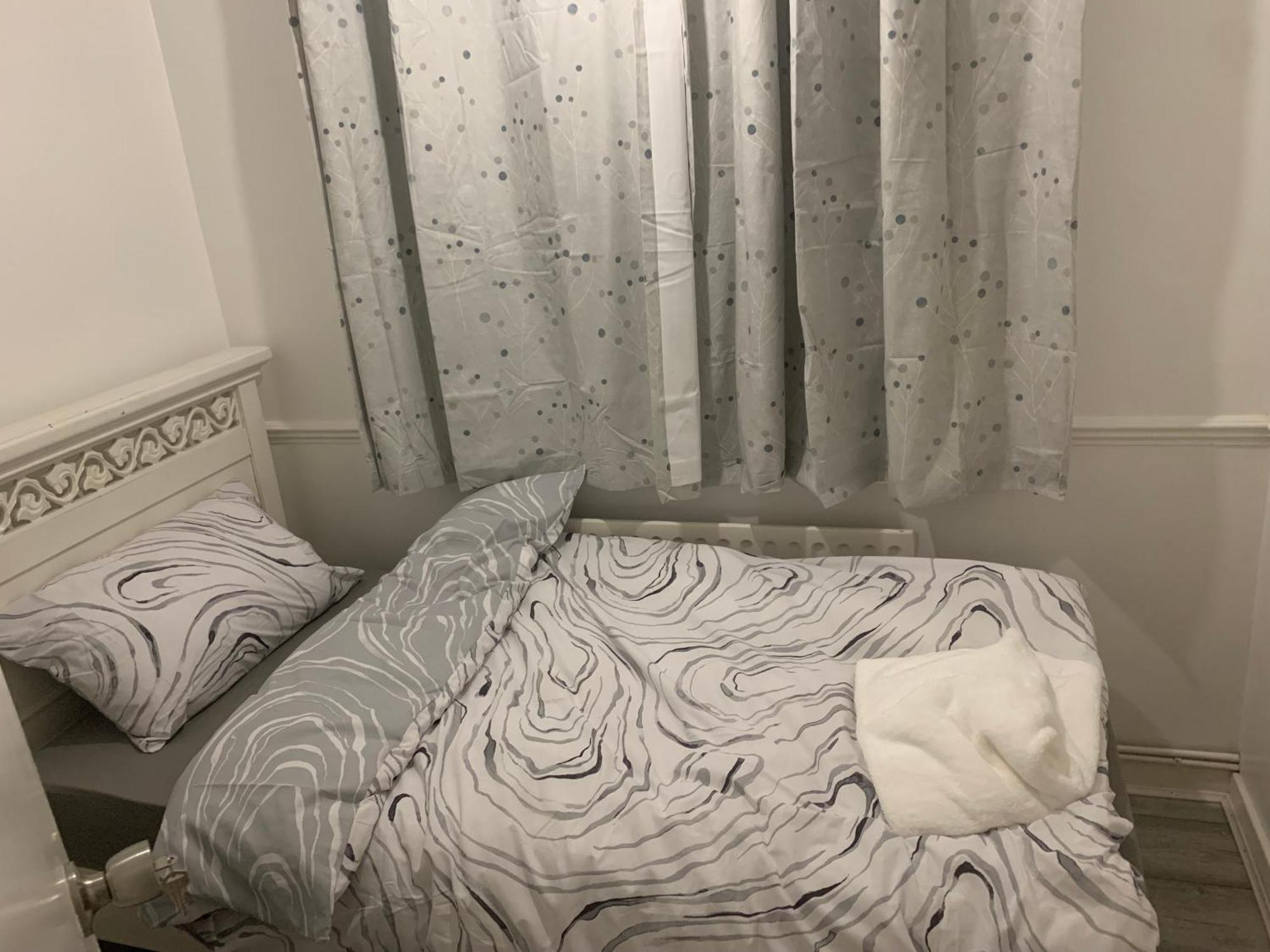 At Apex House Single Room Horndon-on-the-Hill Luaran gambar